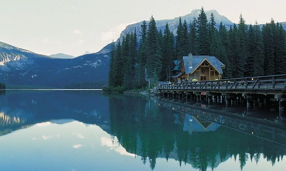 lake mountain cabin